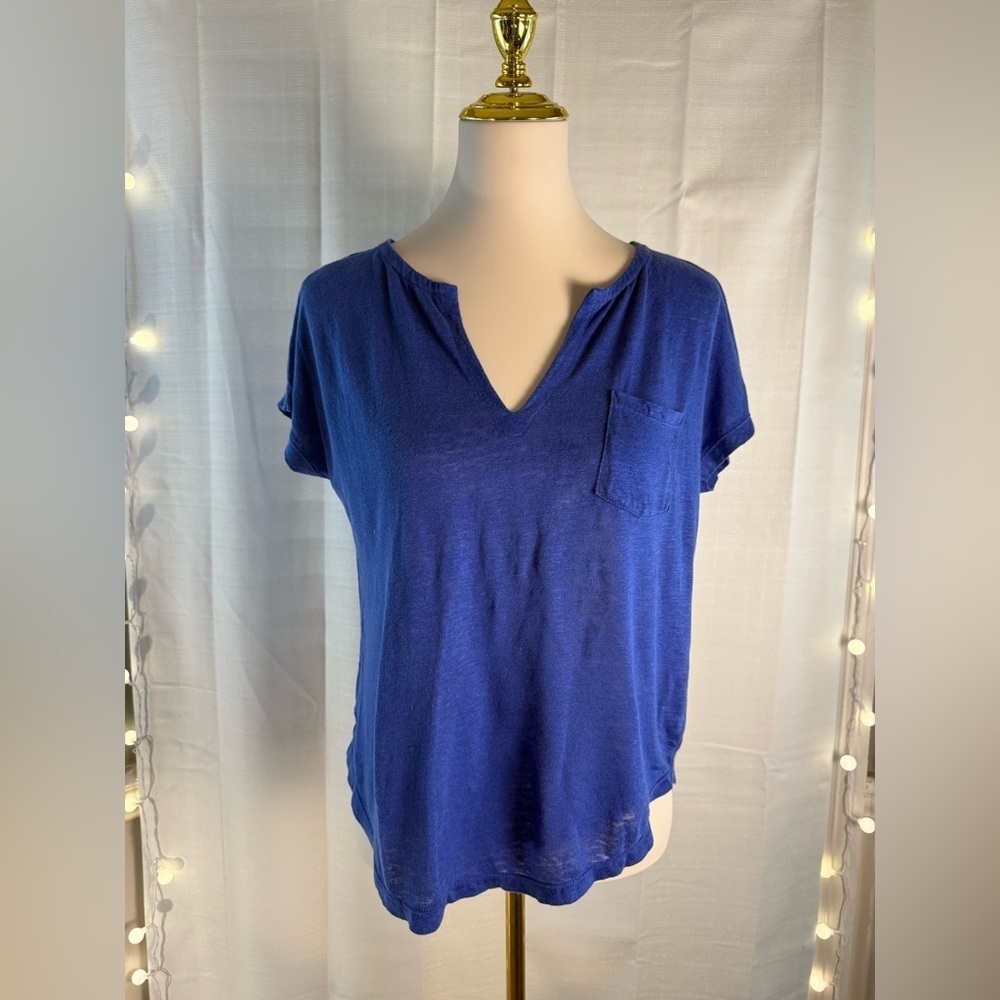 Lilly Pulitzer Blue Relaxed Notched Collar Cuffed Sleeve Tee
